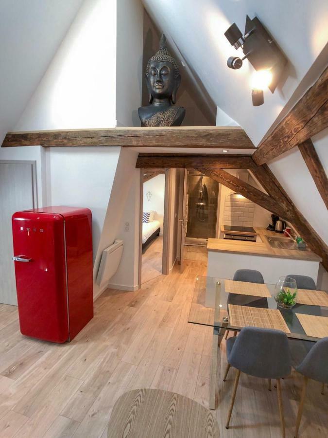 Beauty & The Beast - Old Town Cosy Apartments Колмар Екстериор снимка
