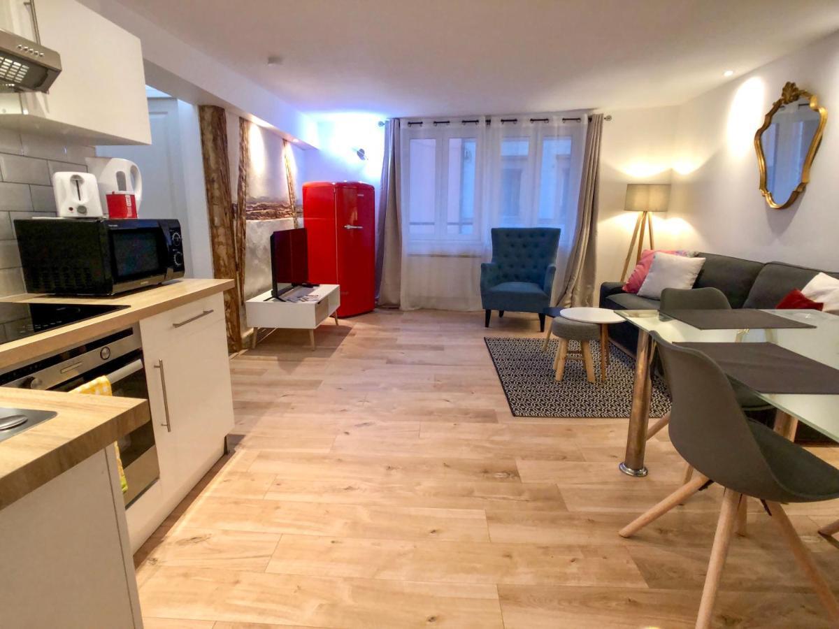 Beauty & The Beast - Old Town Cosy Apartments Колмар Екстериор снимка
